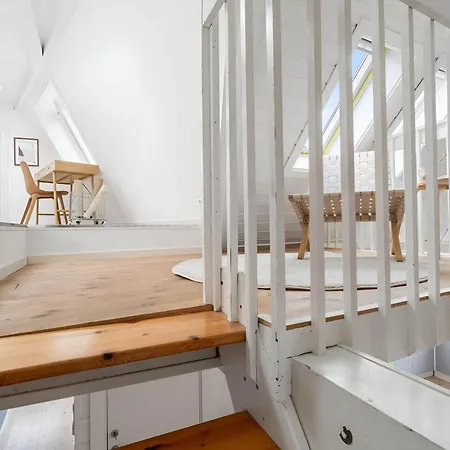 アパート Sunny Balcony & Bathtub In ベルゲン